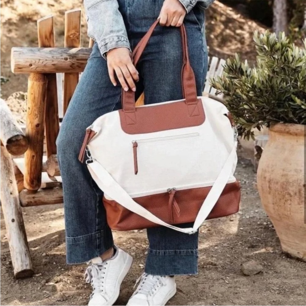 Graf Lantz Weekender Tote
